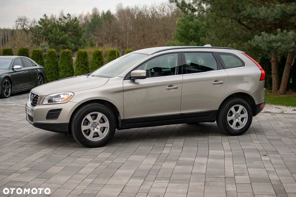 Volvo XC 60 - 11