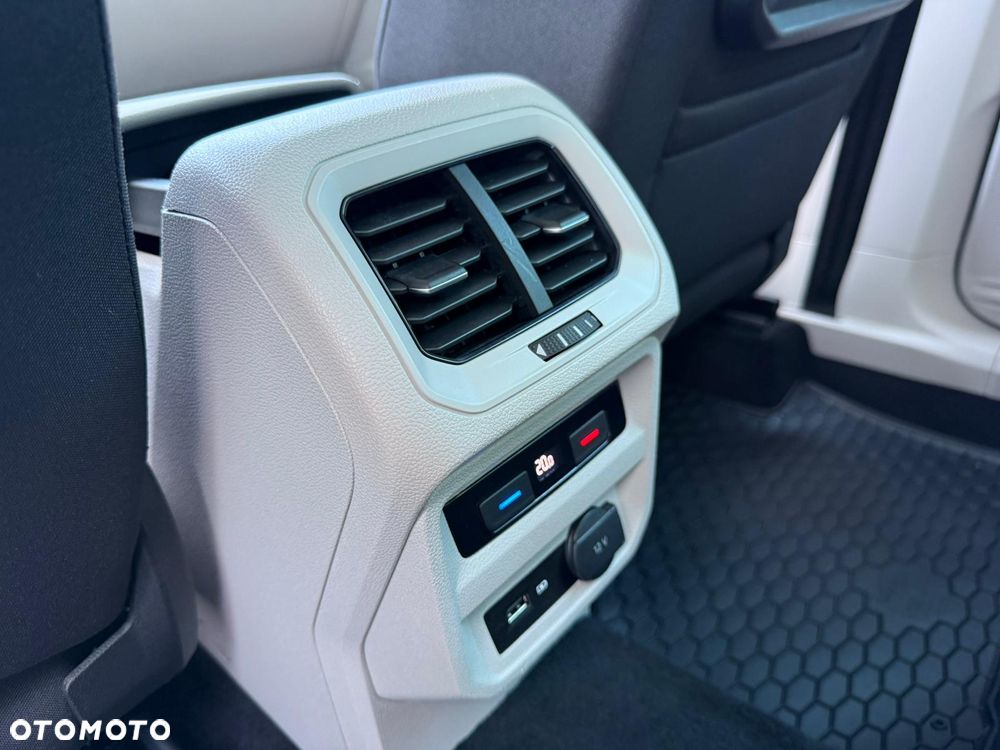 Volkswagen Tiguan 1.5 TSI EVO Comfortline DSG - 12