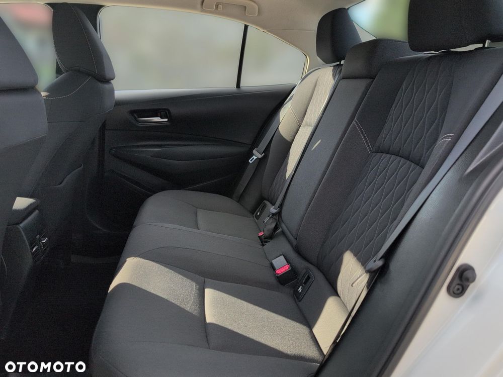 Toyota Corolla 1.8 Hybrid Active - 14