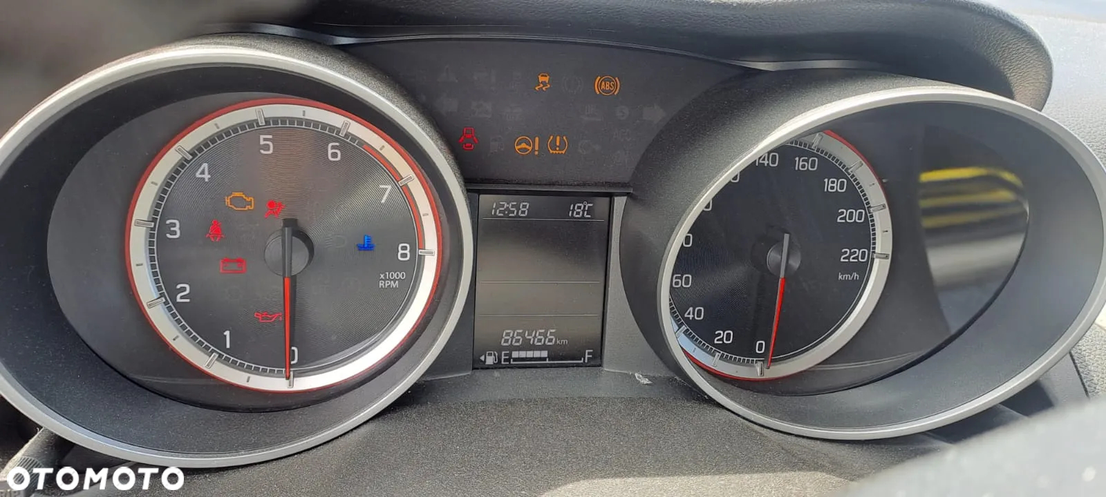 Suzuki Swift 1.2 Dualjet Club - 4