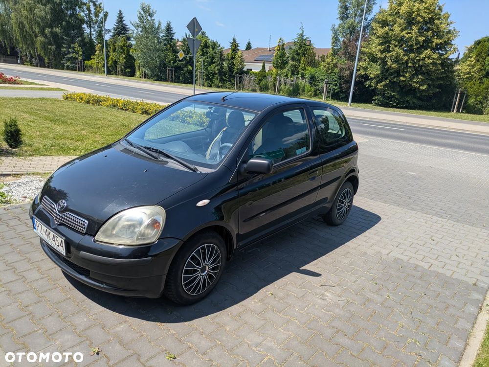 Toyota Yaris 1.3 Sol - 1