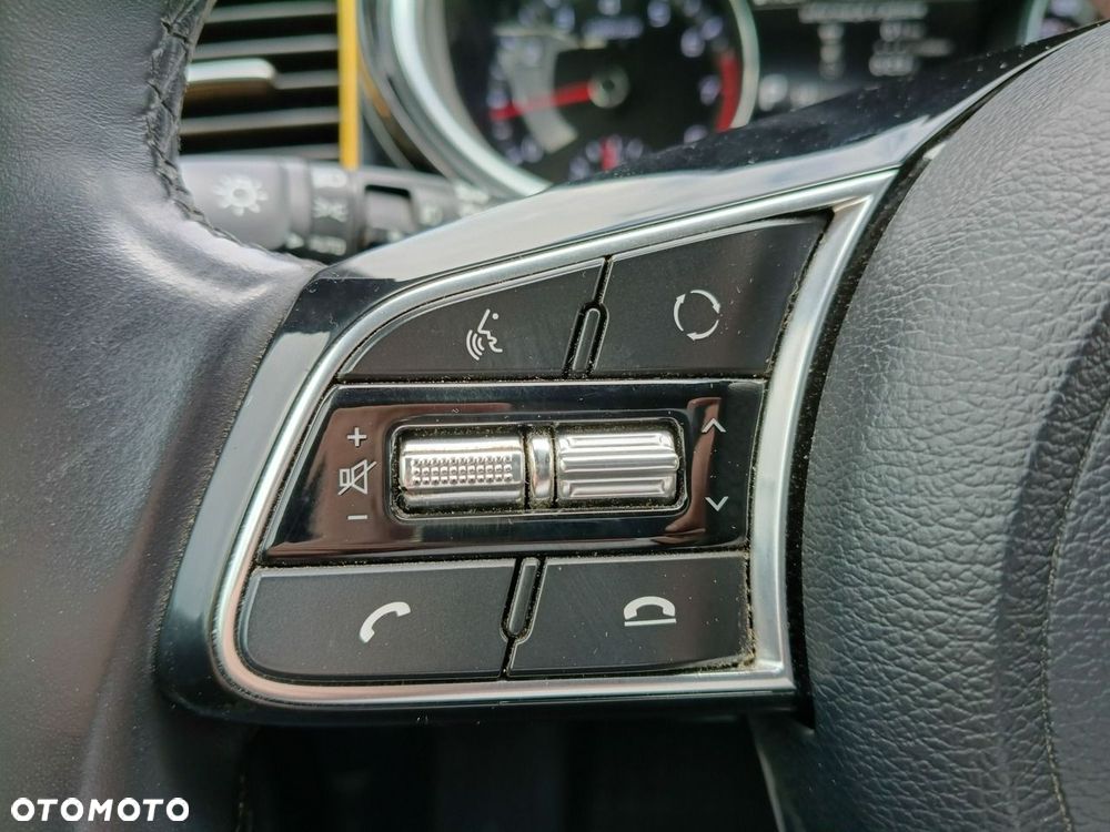 Kia XCeed - 20