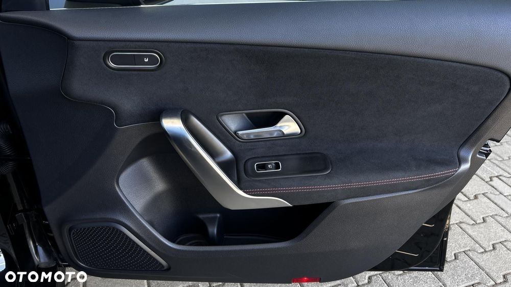 Mercedes-Benz Klasa A 220 d AMG Line 8G-DCT - 22