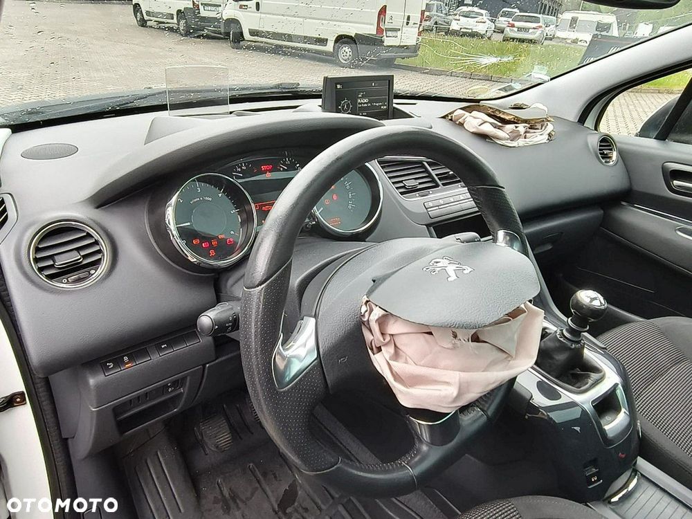 Peugeot 5008 - 20