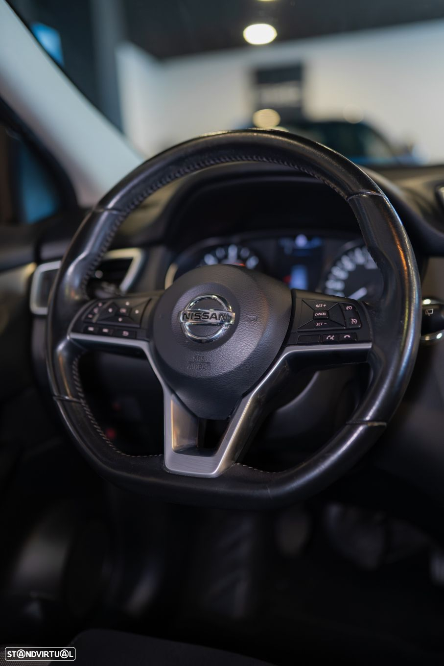 Nissan Qashqai 1.5 dCi N-Connecta - 24