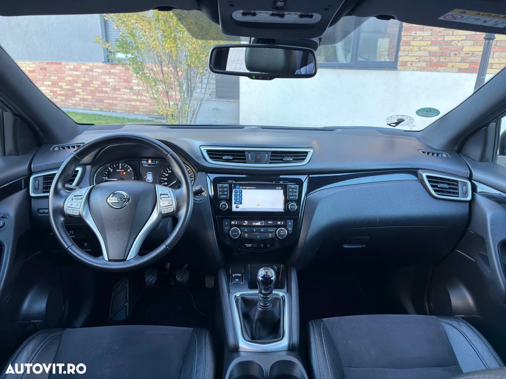 Nissan Qashqai - 11
