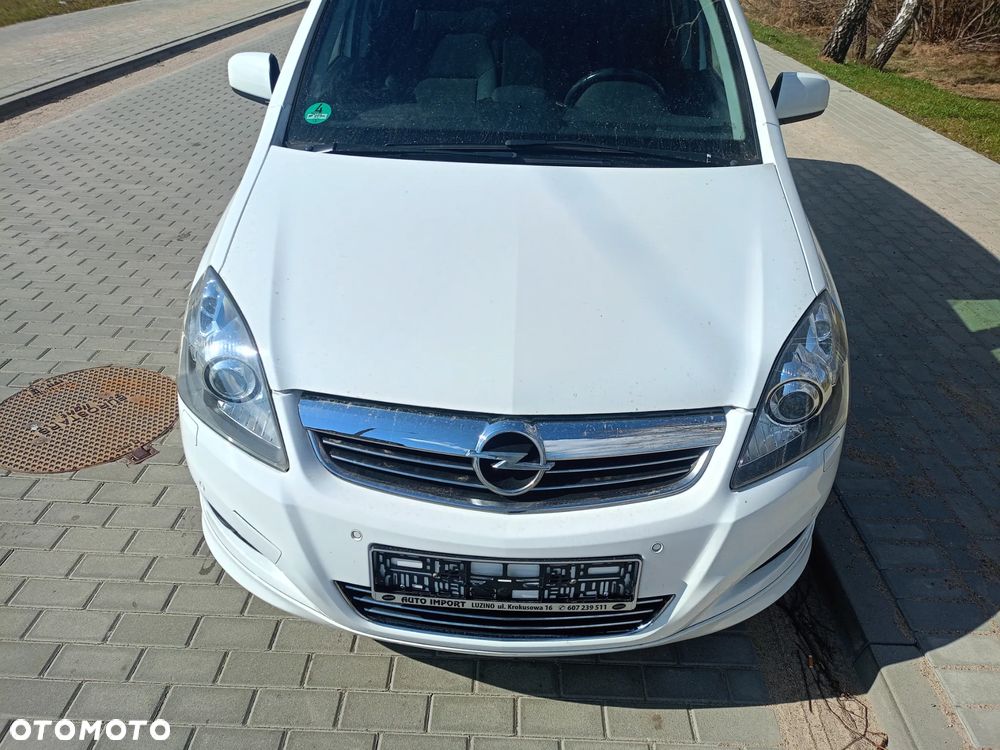 Opel Zafira 1.8 Design Edition - 2