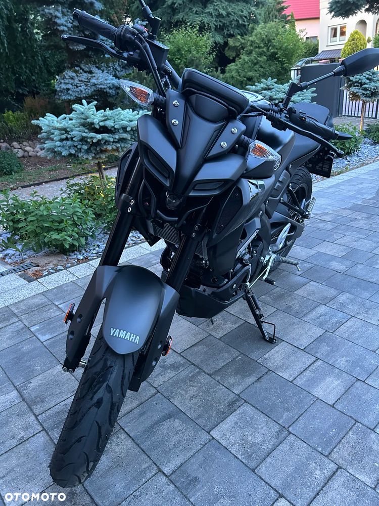 Yamaha MT - 11