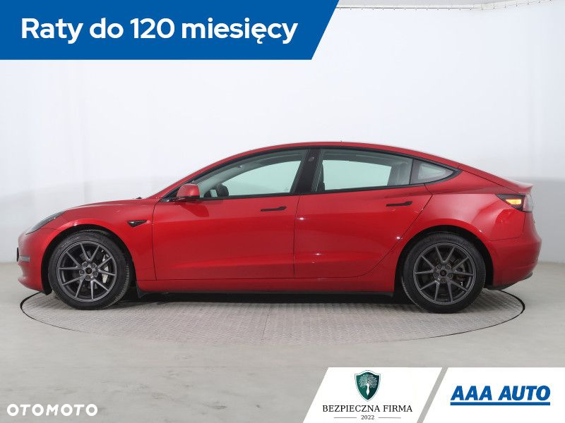 Tesla Model 3 - 3