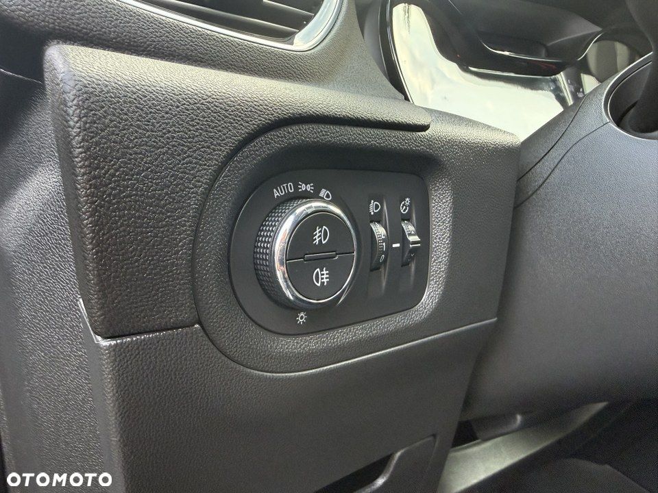 Opel Grandland X 1.2 Start/Stop INNOVATION - 20