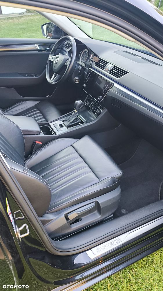 Skoda Superb 2.0 TDI Style DSG7 - 14