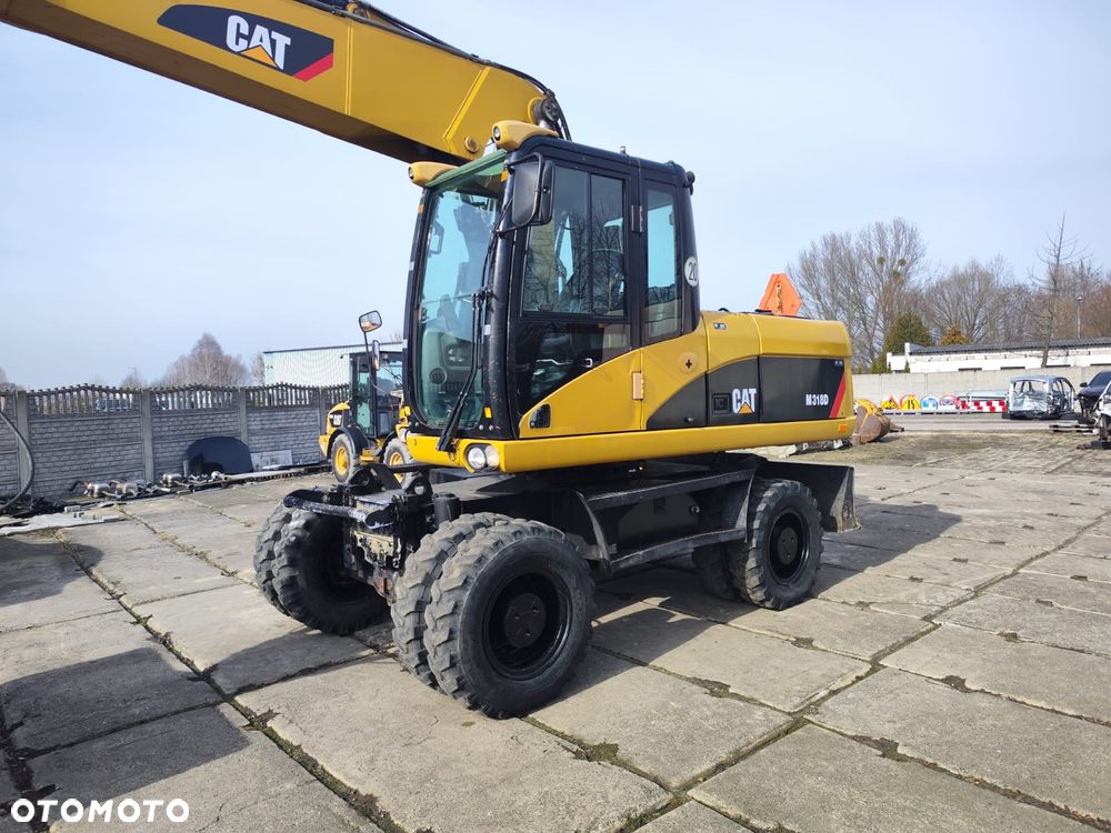 Caterpillar 318D - 5