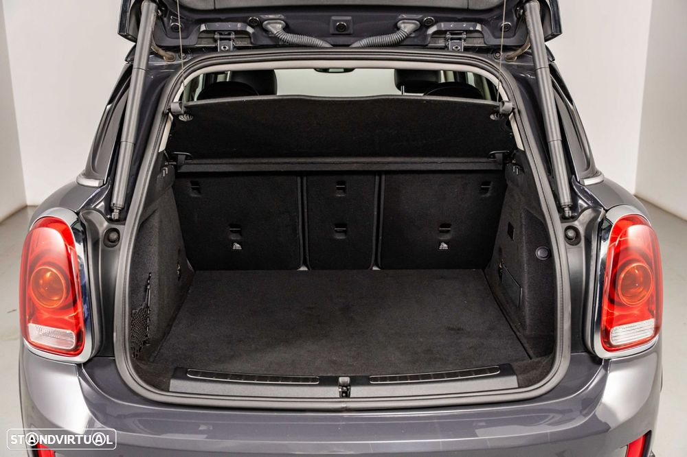 MINI Countryman Cooper SE ALL4 Auto - 12