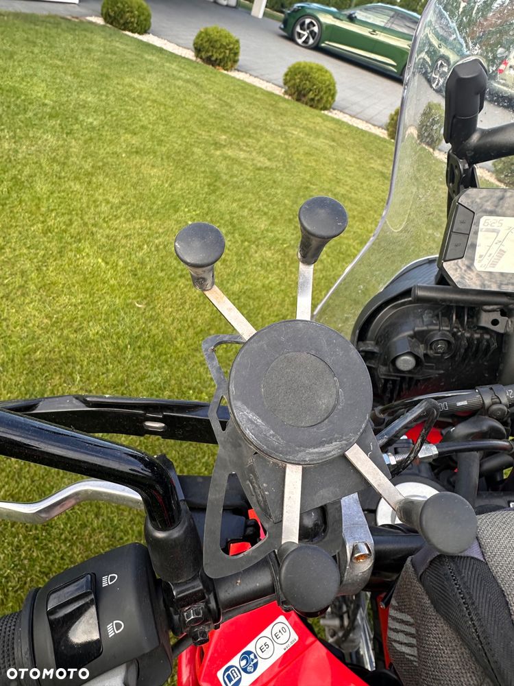 Honda CRF - 8