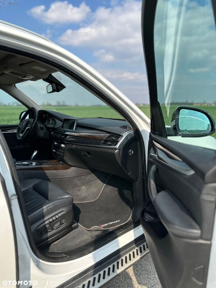 BMW X5 xDrive30d Sport-Aut - 11