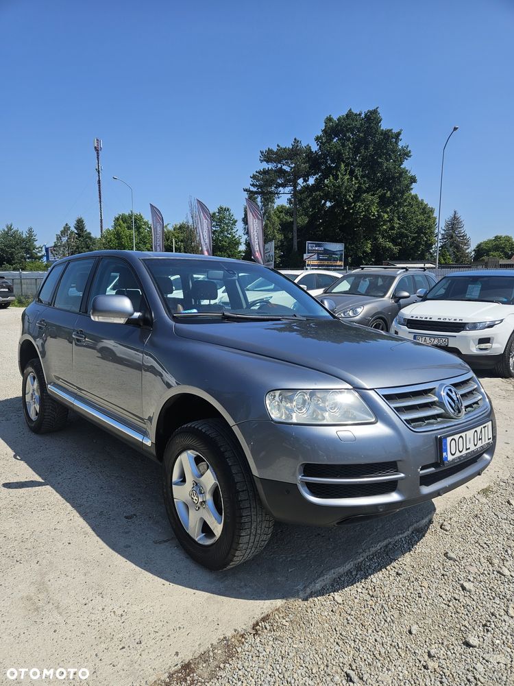 Volkswagen Touareg - 2