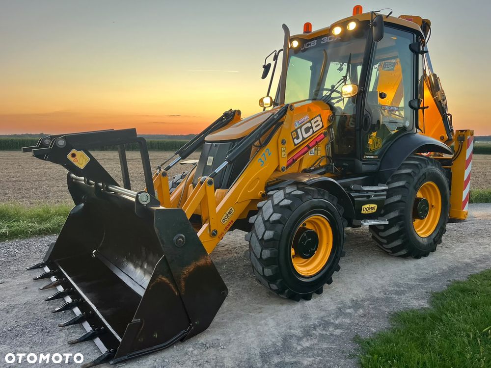 JCB JCB 3CX CONTRACTOR //7000MTH!!!// SUPER STAN// Koparko-Ładowarka - 1