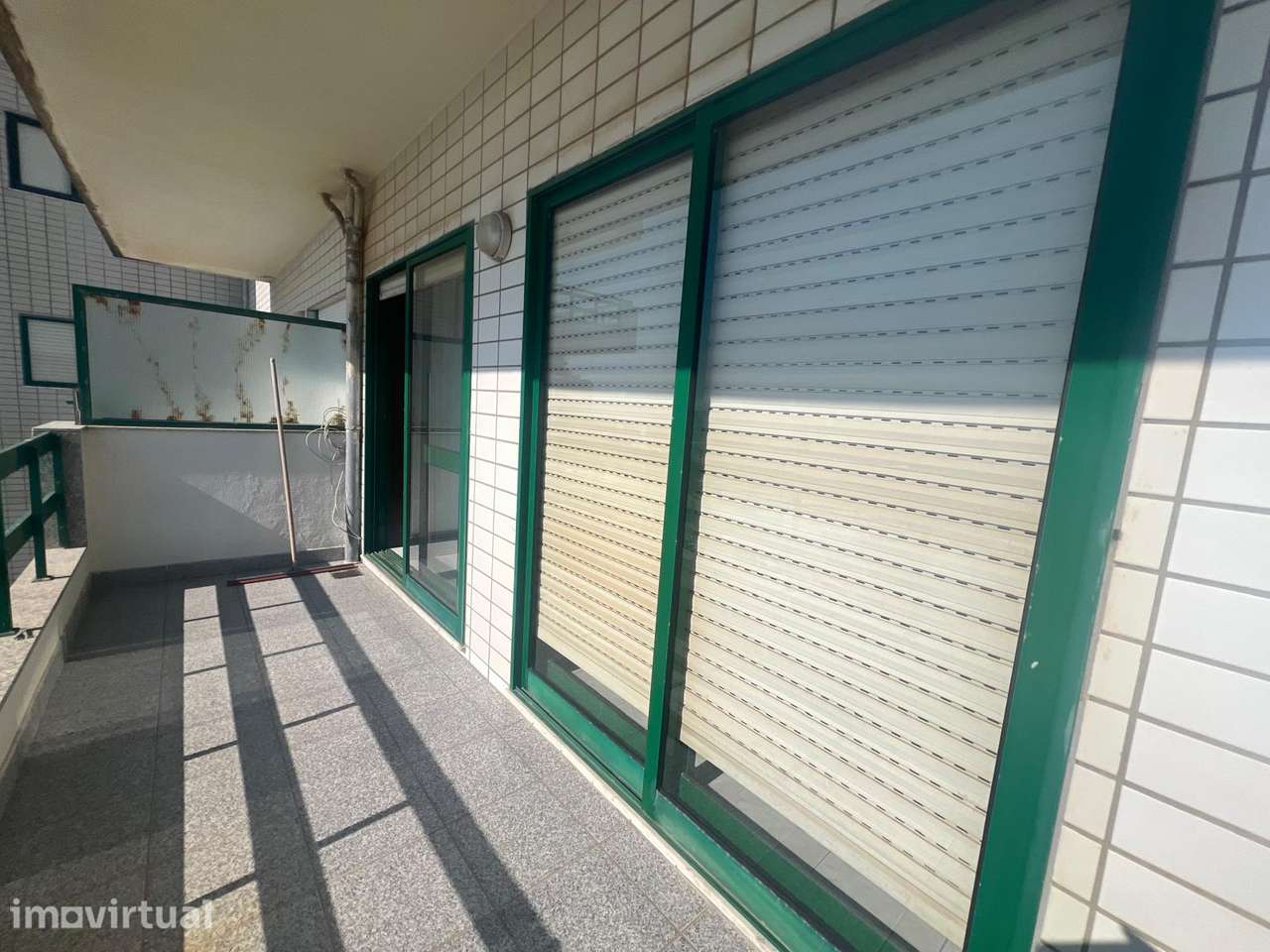 T3 com vistas mar, varanda e garagem fechada - Grande imagem: 4/18