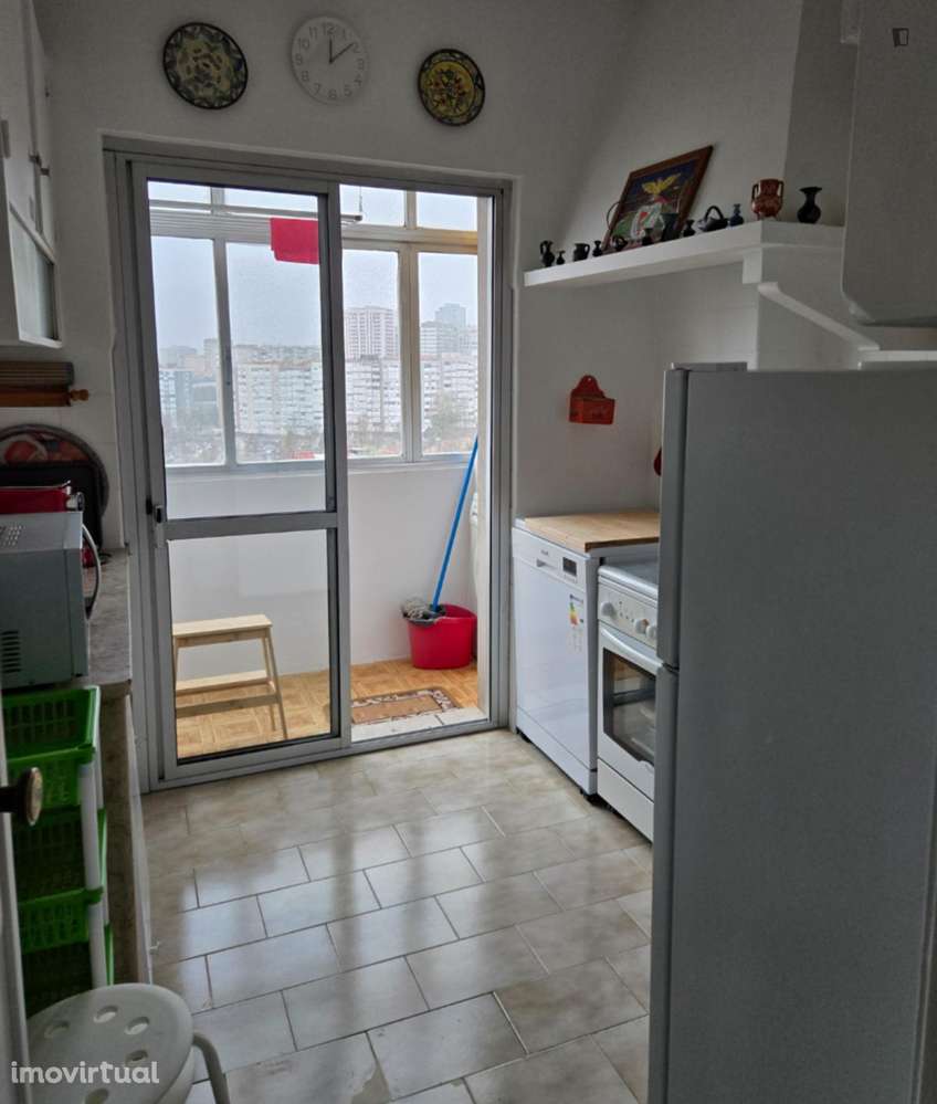 Cama - localizado em Amadora Lisbon - Grande imagem: 4/15