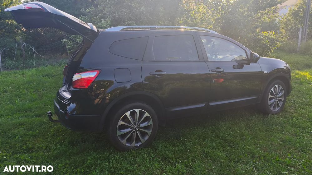 Nissan Qashqai+2 - 31