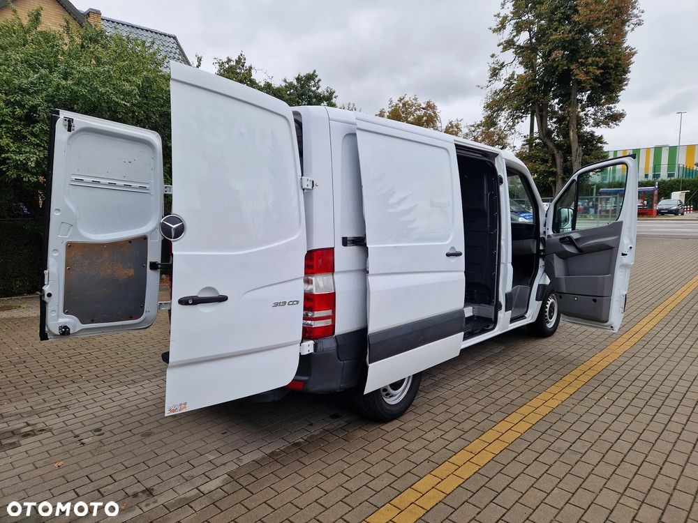 Mercedes-Benz SPRINTER - 18