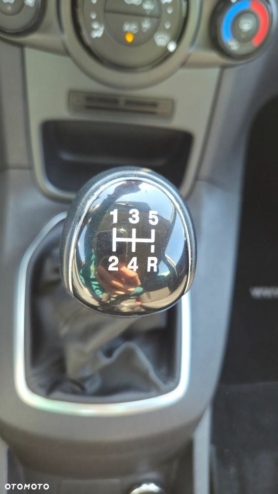 Ford Fiesta 1.4 Trend EU5 - 29