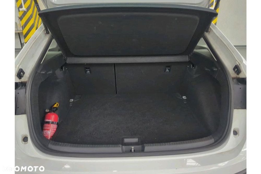 Volkswagen Taigo 1.5 TSI ACT Style DSG - 12