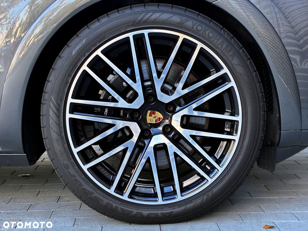 Porsche Cayenne - 13