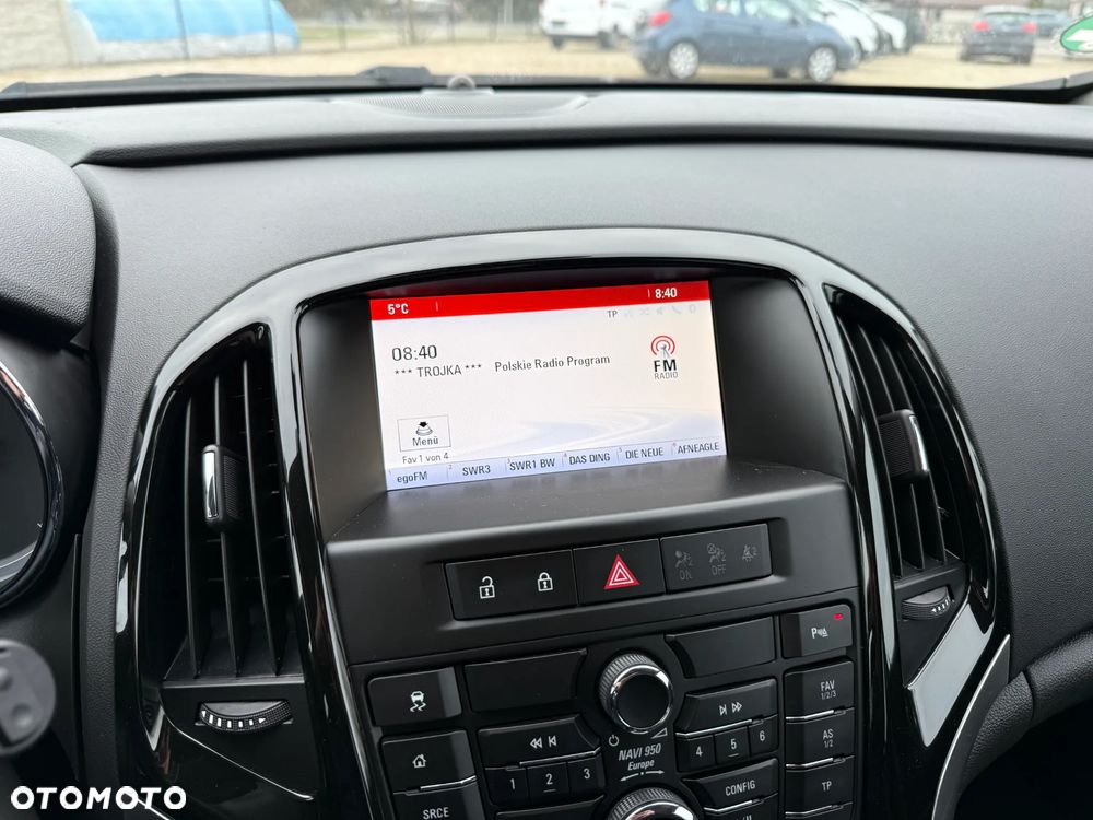 Opel Astra 1.4 T Cosmo - 17