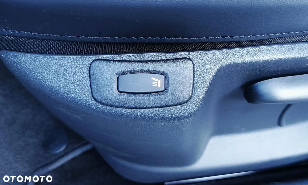 Renault Captur ENERGY TCe 120 Initiale Paris - 18