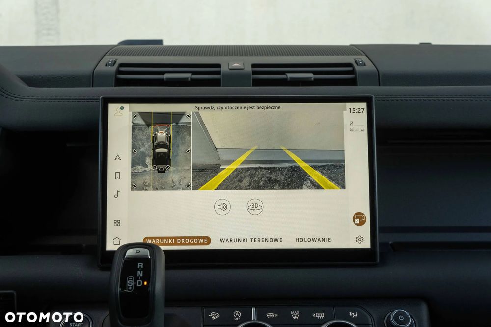 Land Rover Defender 90 D250 X-Dynamic SE - 37