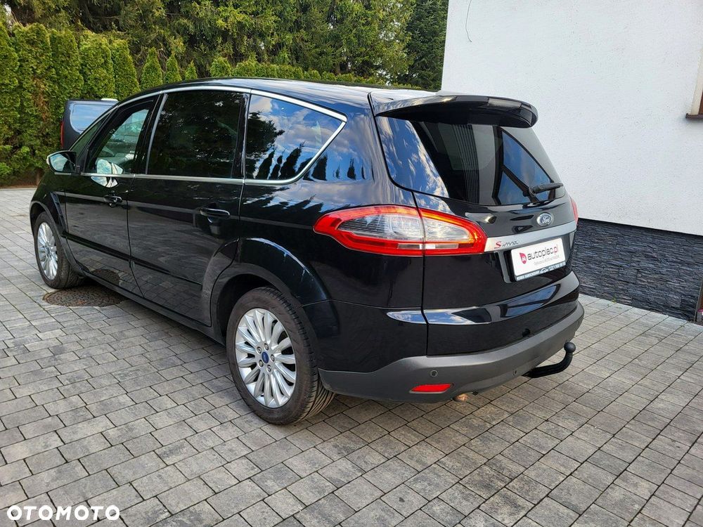 Ford S-Max - 8