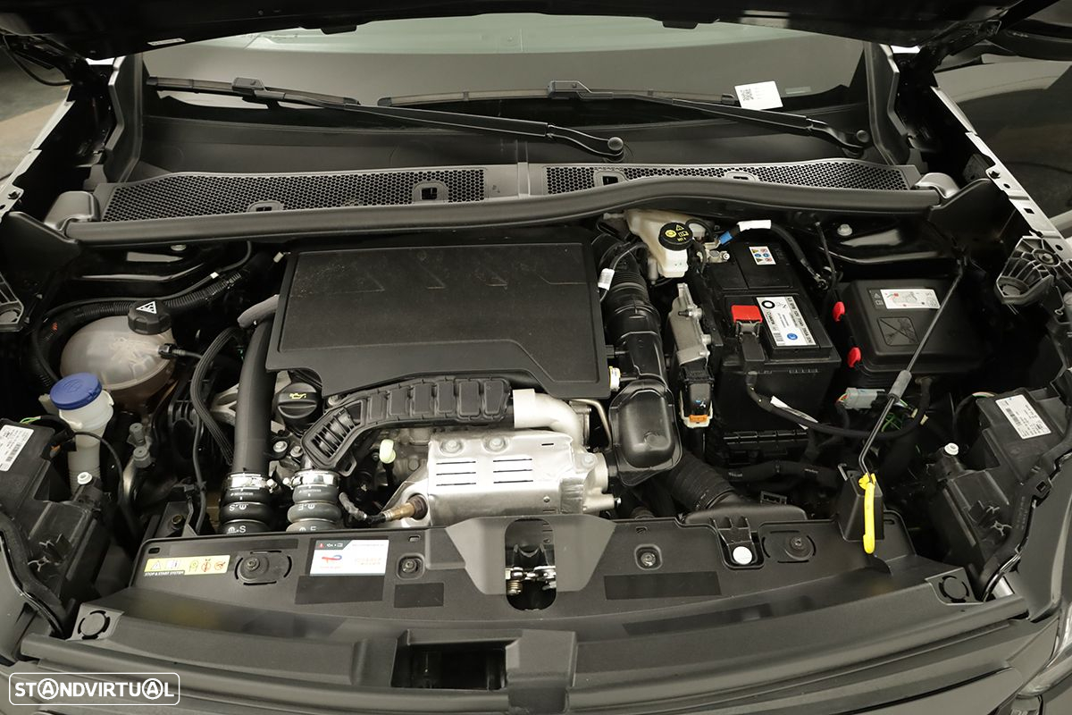 Peugeot 2008 1.2 PureTech Allure - 23