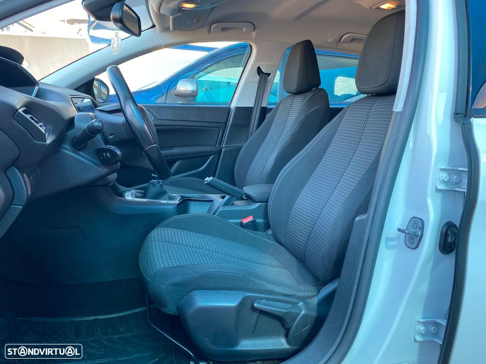 Peugeot 308 SW BlueHDi 100 Stop & Start Active - 13