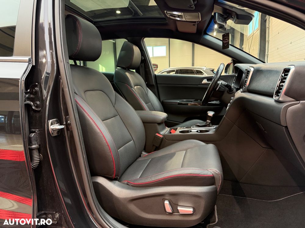 Kia Sportage 2.0 CRDI AWD Eco-Dynamics+ (48V M-H) Aut. GT LINE - 22