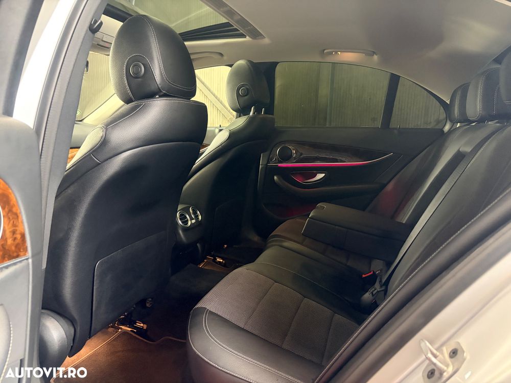 Mercedes-Benz E 220 d Aut. - 24