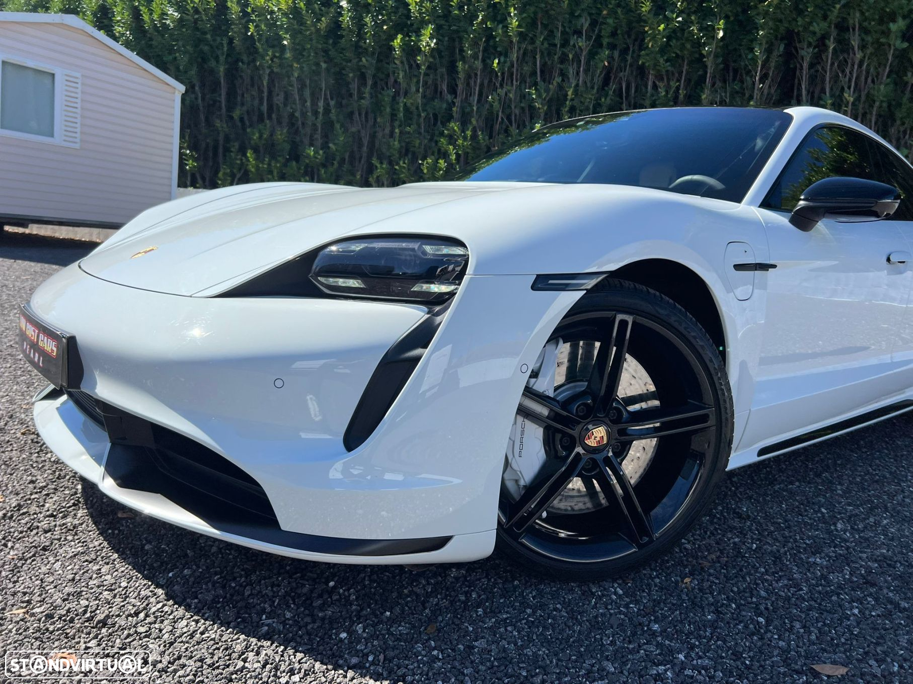Porsche Taycan Turbo - 22