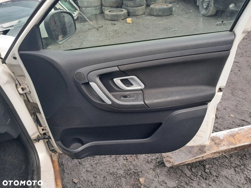 DAWCA CZĘŚCI SKODA FABIA II KOMBI 2008 1.9 TDI BSW KL. LF9E 1026 - 11