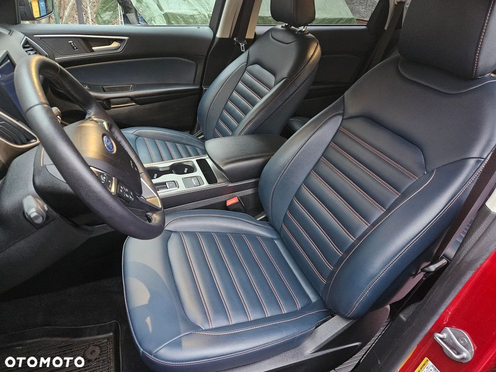 Ford Edge - 12