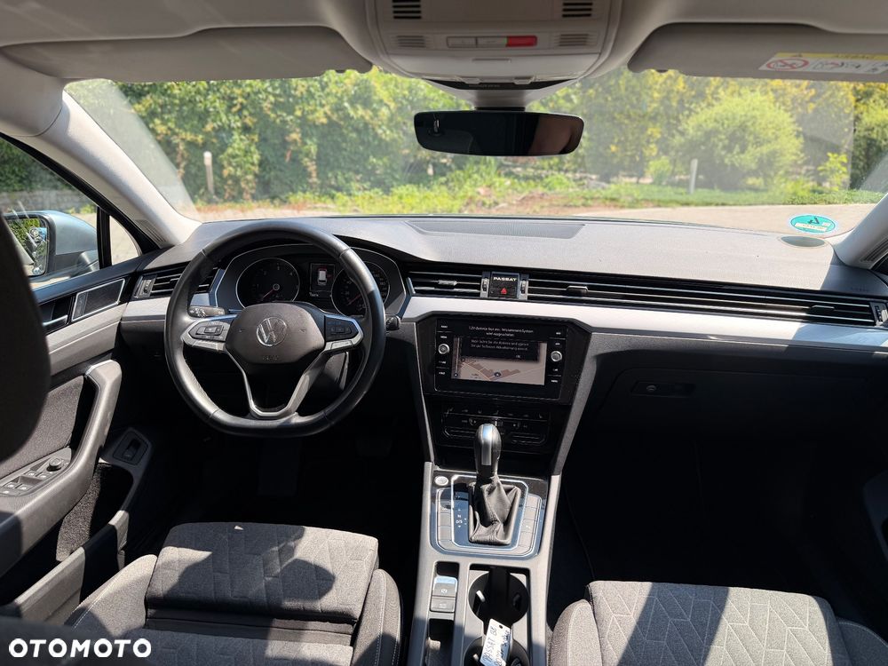 Volkswagen Passat 2.0 TDI SCR DSG Elegance - 18