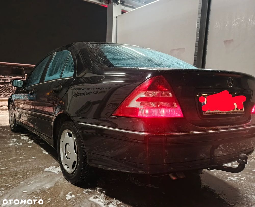 Mercedes-Benz Klasa C 200 CDI Avantgarde DPF - 6