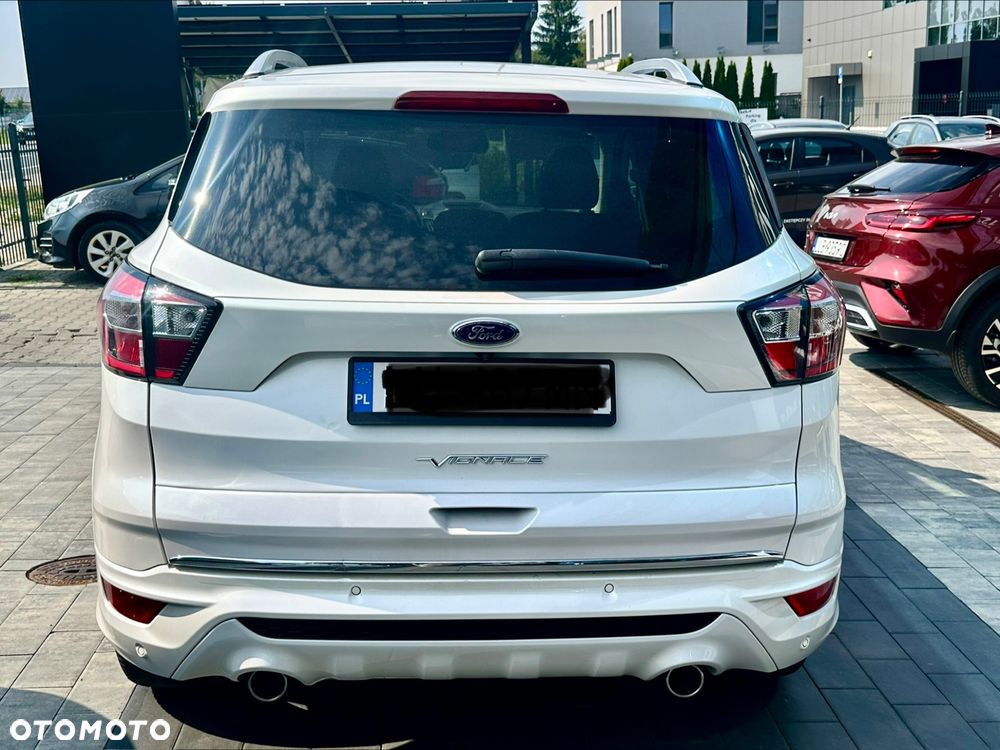 Ford Kuga 2.0 TDCi 4WD Titanium - 4