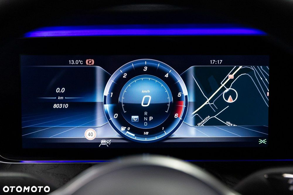 Mercedes-Benz Klasa E - 37