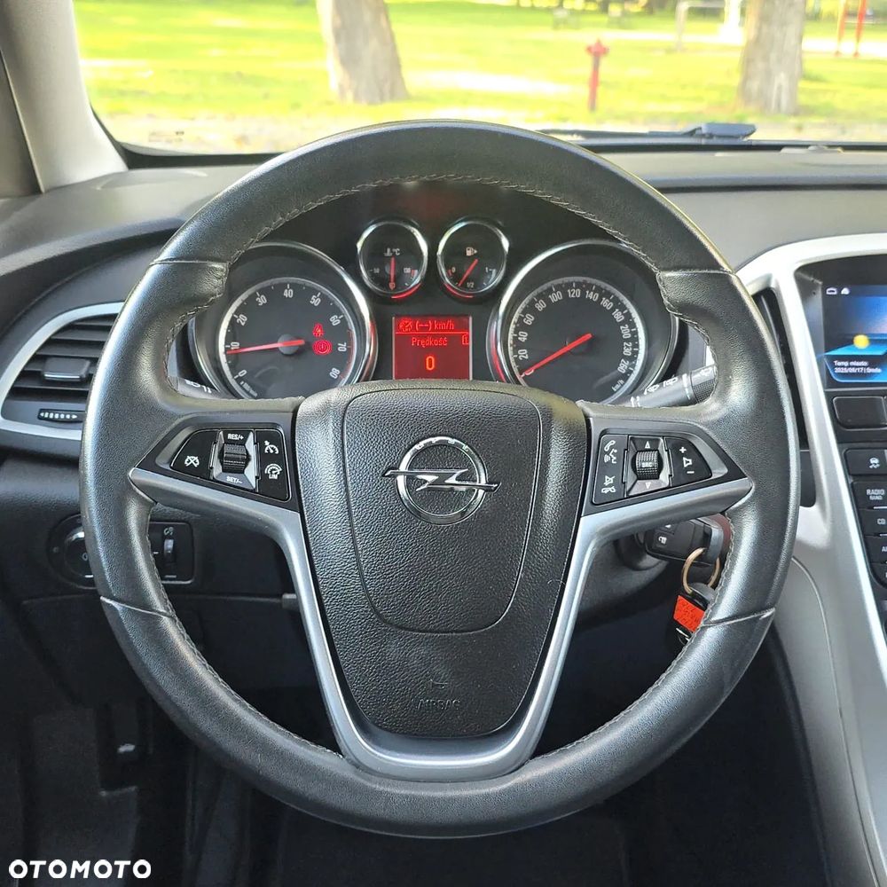 Opel Astra 1.4 Selection - 34