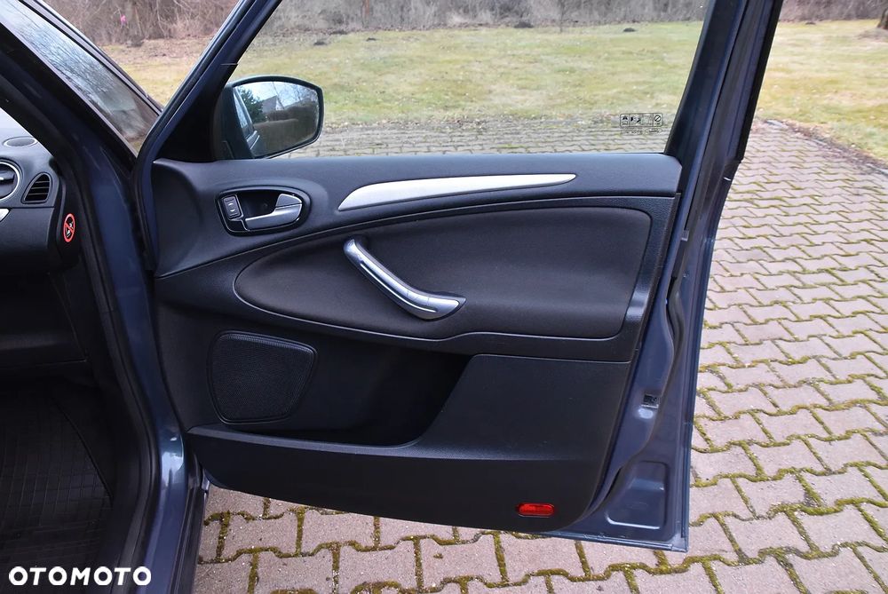 Ford S-Max 2.0 TDCi DPF Trend - 36