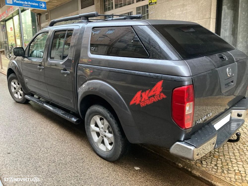 Nissan Navara 2.5 dCi CD LE Hi-Tech 4WD - 37