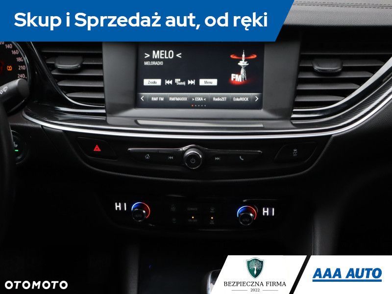 Opel Insignia - 15