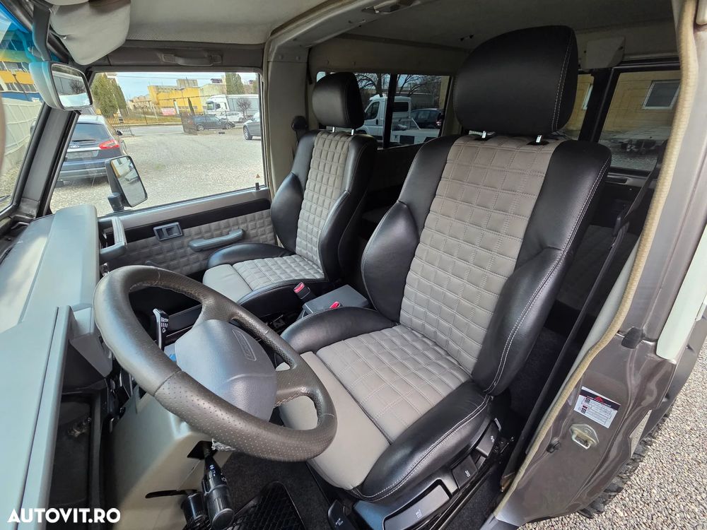 Toyota Land Cruiser - 9