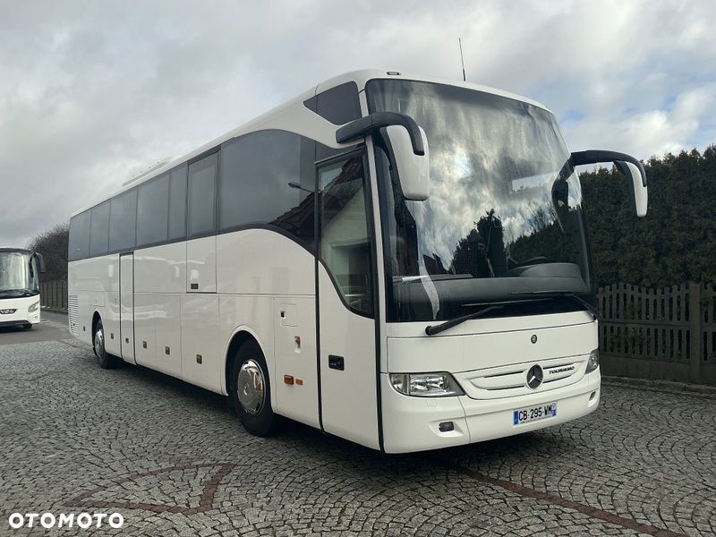 Mercedes-Benz TOURISMO