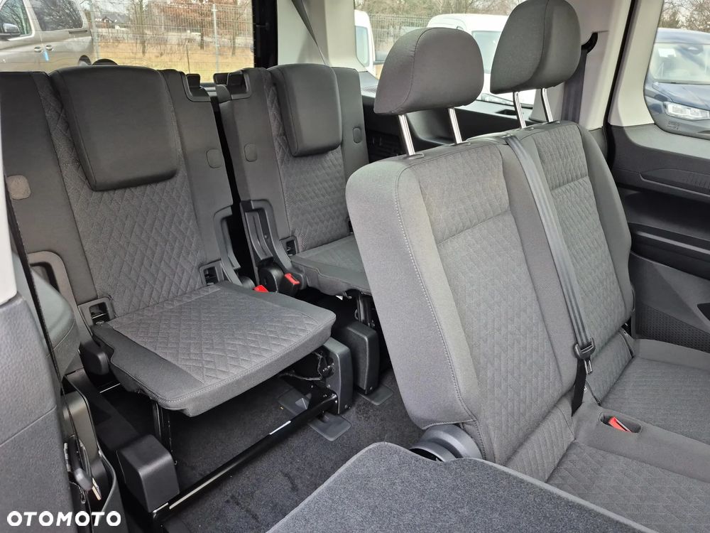 Volkswagen Caddy Maxi 2.0 TDI Dark Label DSG - 11